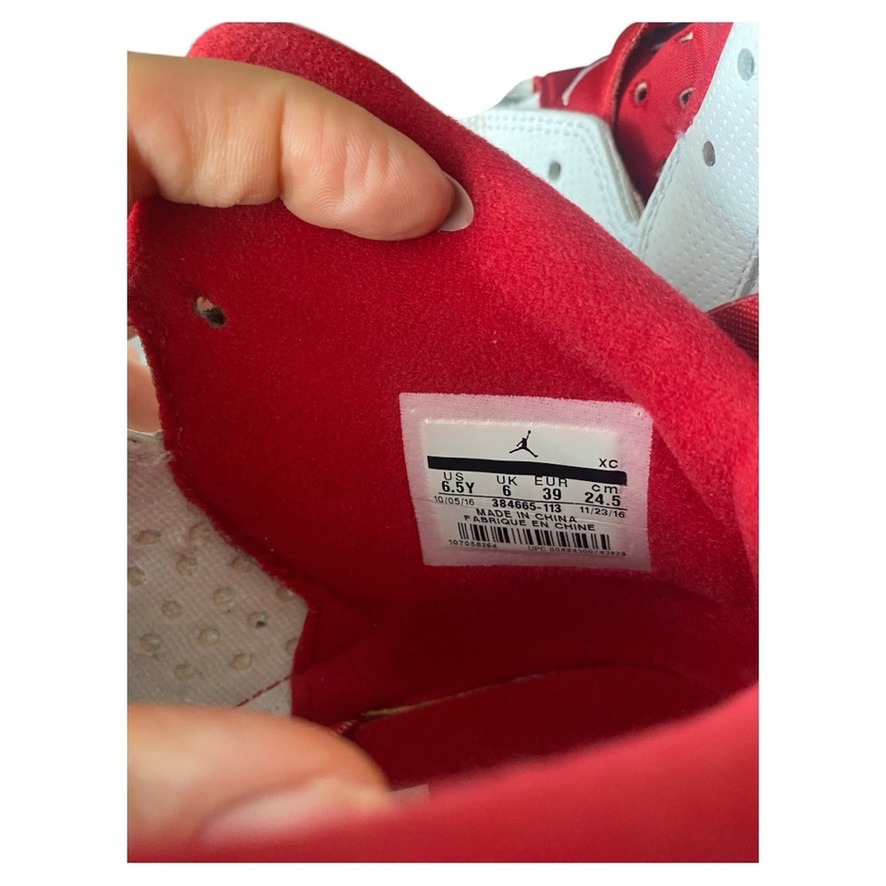 Air Jordan 6 Retro sneakers white, grey and red youth‎ size 6.5 - Picture 5 of 8